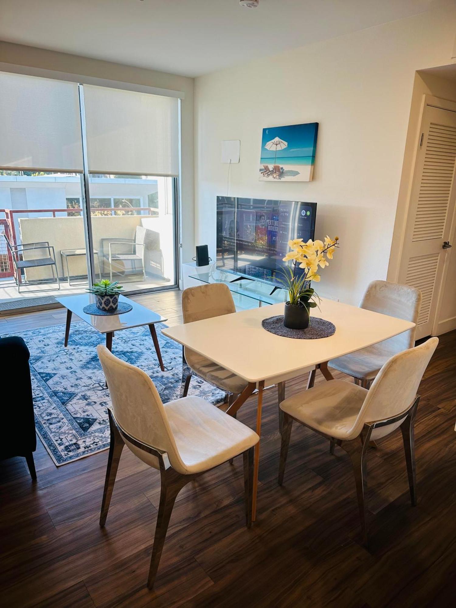 SANTA MONICA SUITES 2BEDROOMs I 2BATHs I FREE PARKING! Los Angeles Exterior foto